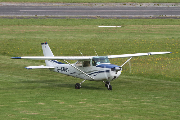 G-AWUX Reims-Cessna F172H Skyhawk