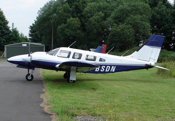 G-BSDN Piper PA-34-200T Seneca II  c/n 34-7970335