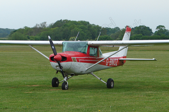 G-BNOZ Cessna 152