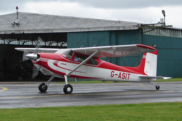 G-ASIT Cessna 180 Skywagon  c/n 32567