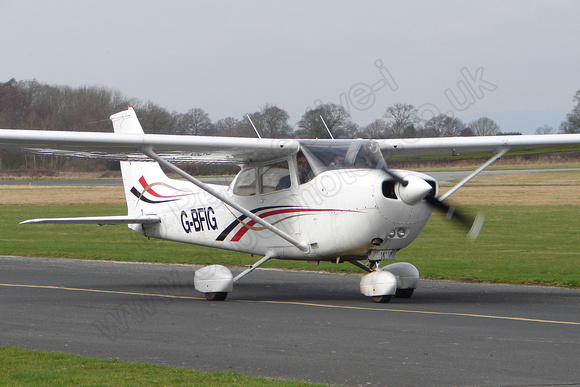 G-BFIG Reims-Cessna FR172K Hawk XP